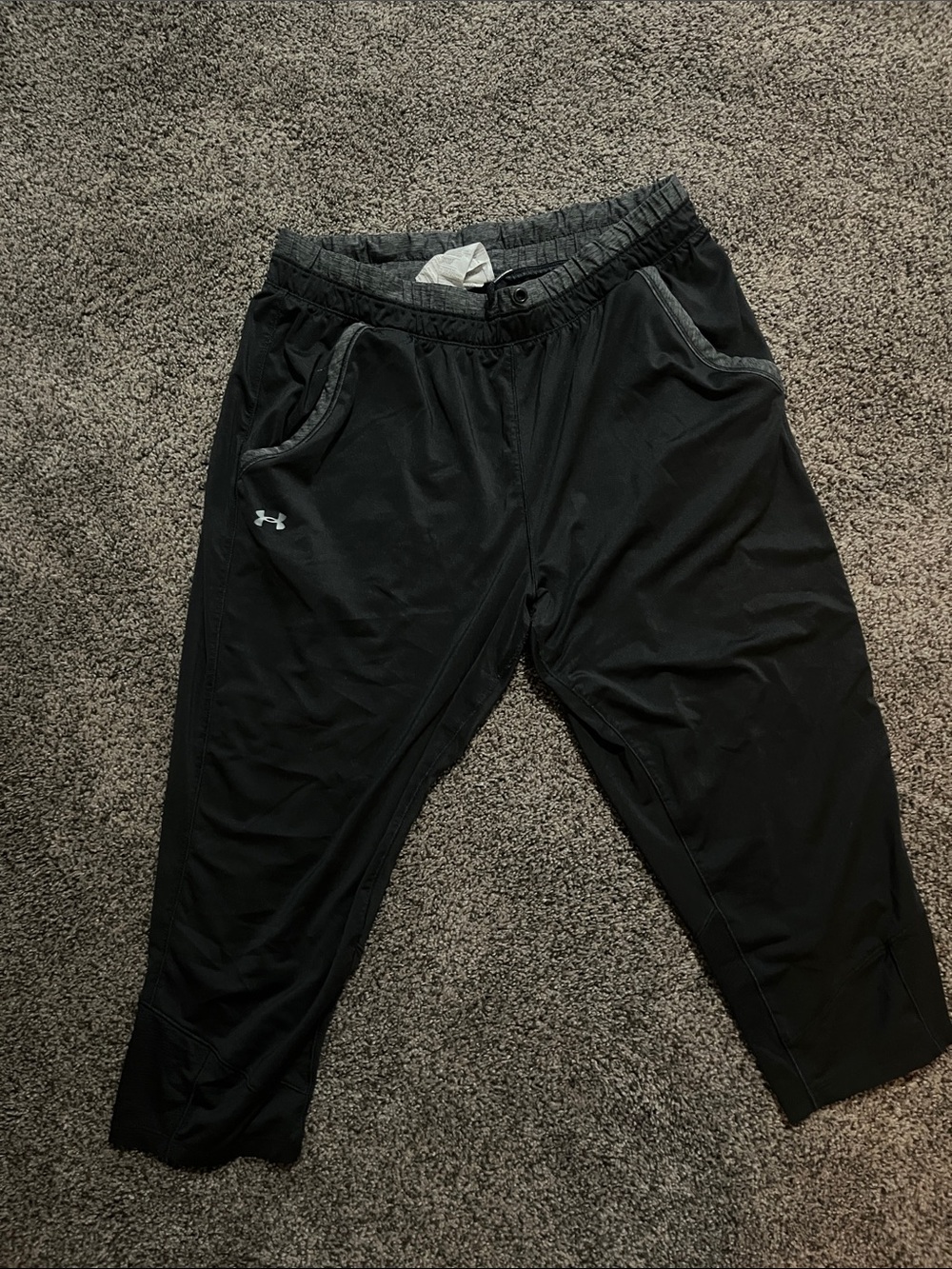 Under Armour Women’s Capris- Medium